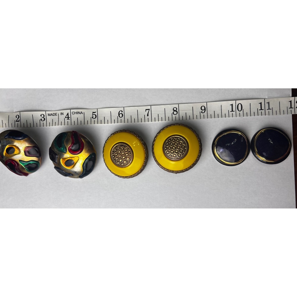 Vintage Clip On Earrings 4 Sets Abstract Yellow Blue Green Round Designer Retro